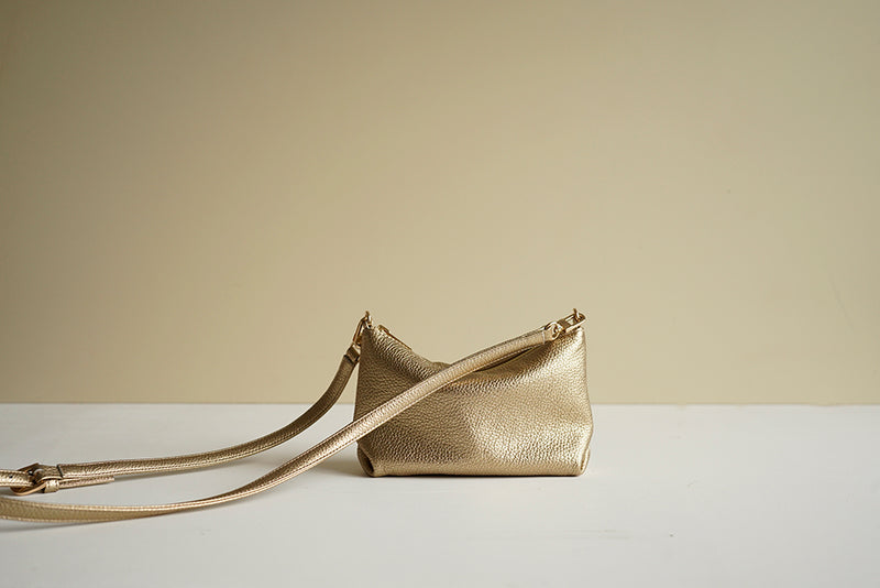 Sista Crossbody| vintage gold